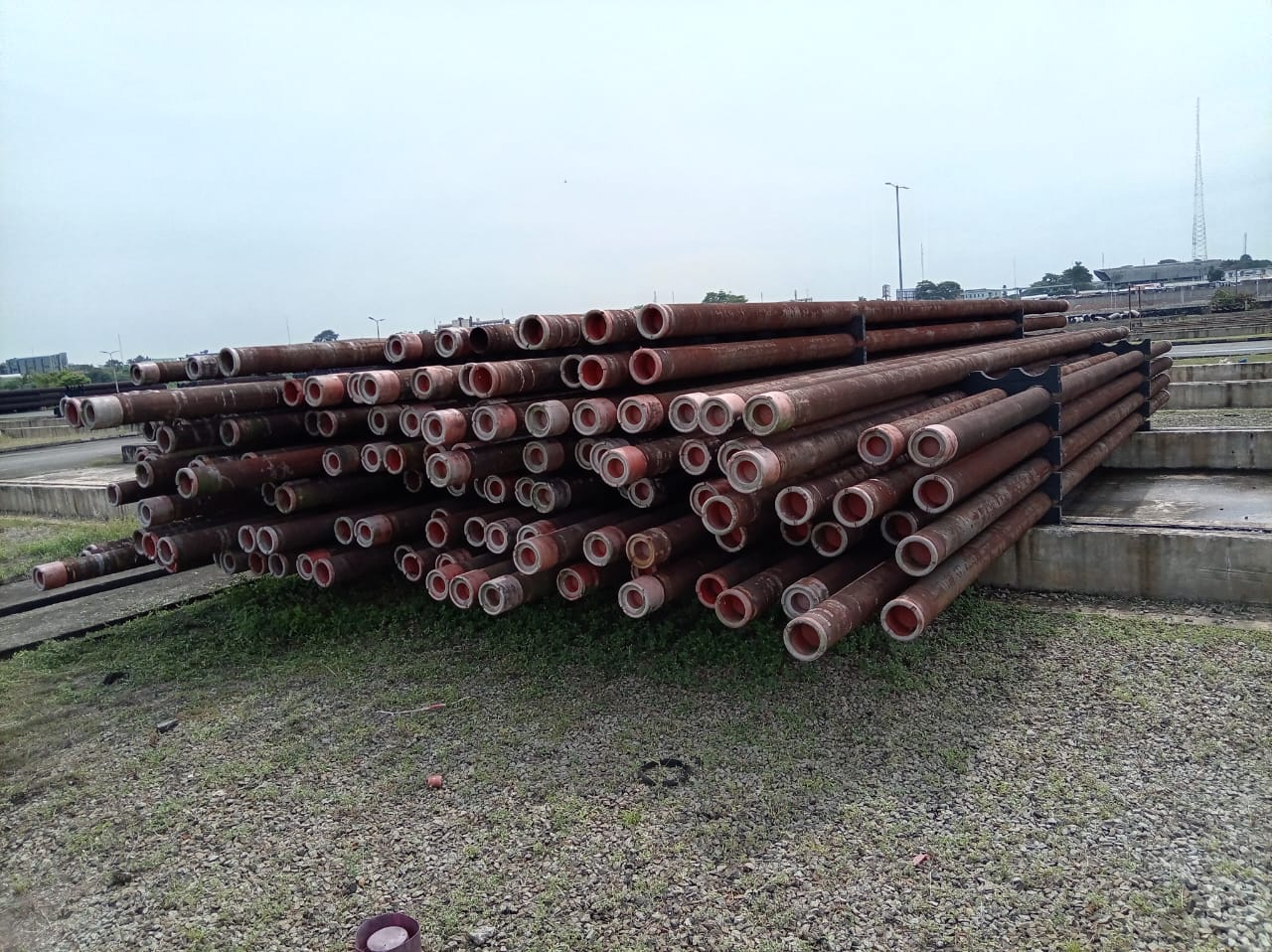 LOT 1 (4 1/2″ PIPE)